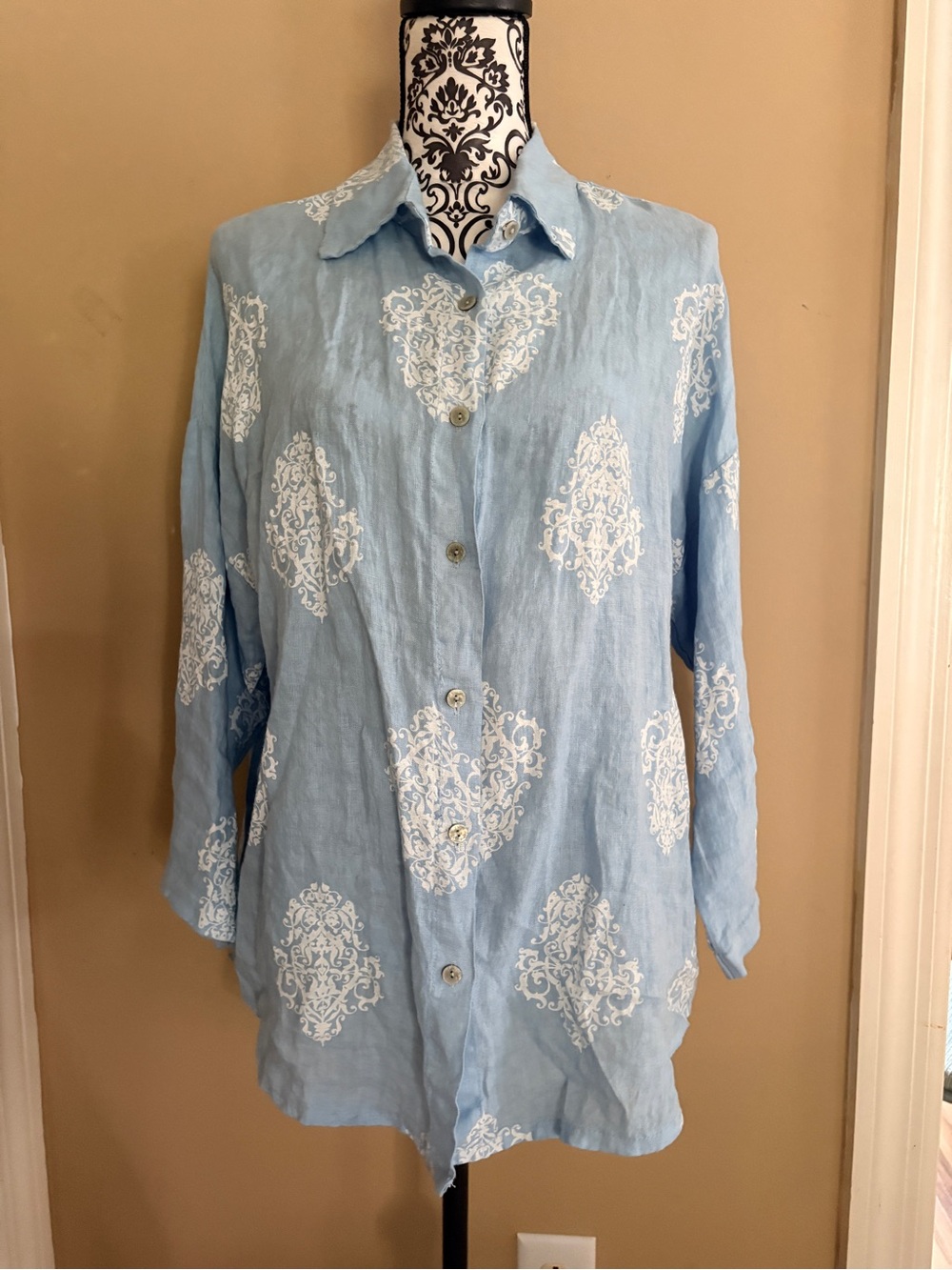 Linen Light Blue Button-Up Shirt with White Damask Print